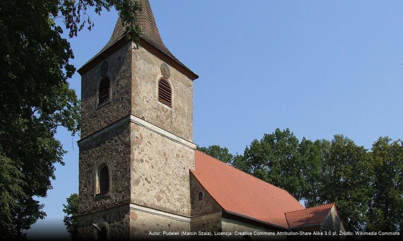 Kościół Matki Bożej Królowej Polski w Stradunach